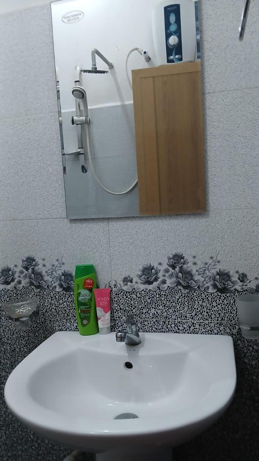The Peak Residence Nallathanniya Екстериор снимка
