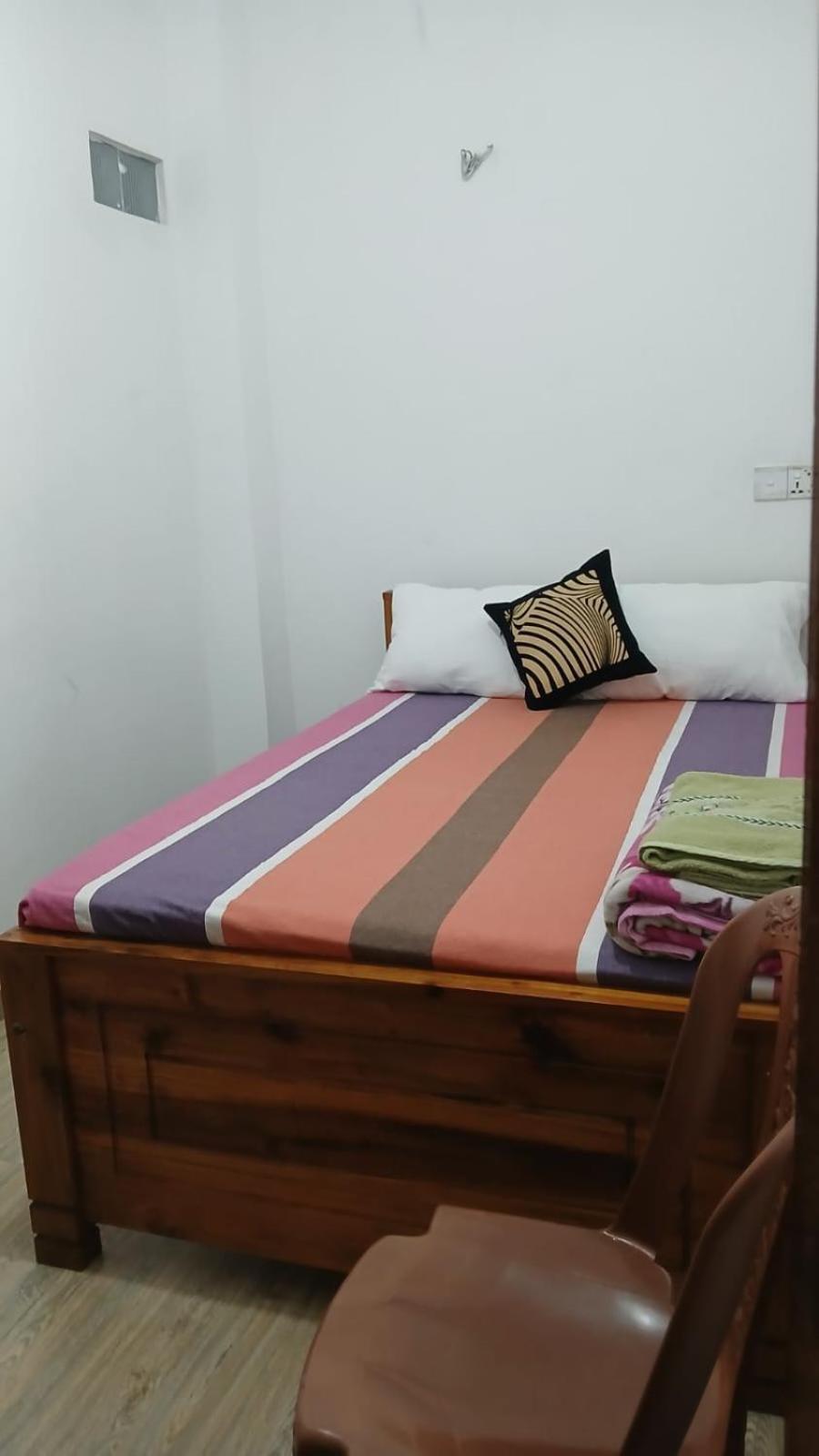 The Peak Residence Nallathanniya Екстериор снимка